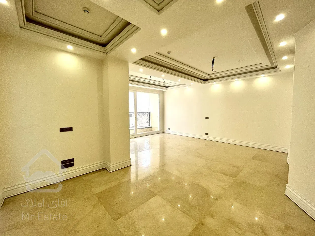 فروش آپارتمان 130 متری در زعفرانیه