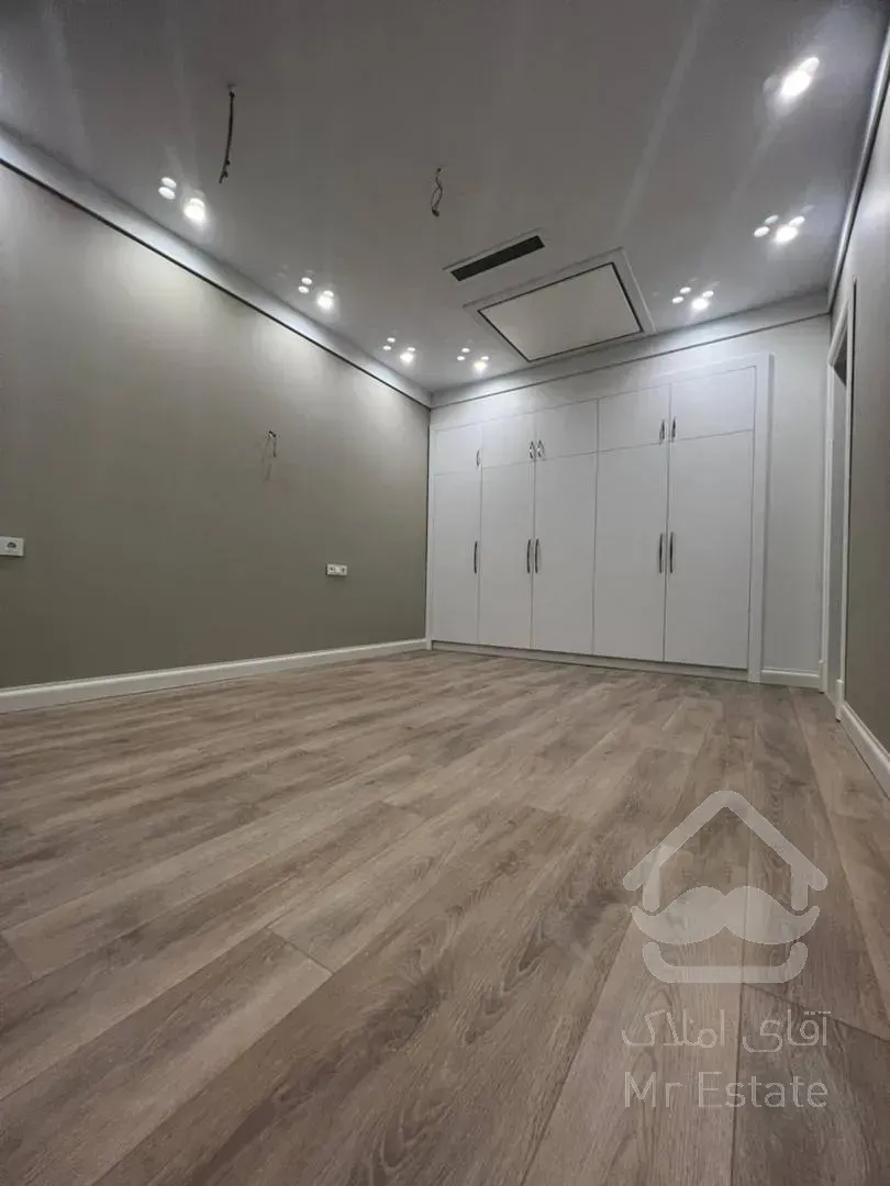 رهن آپارتمان 260 متری در ولنجک