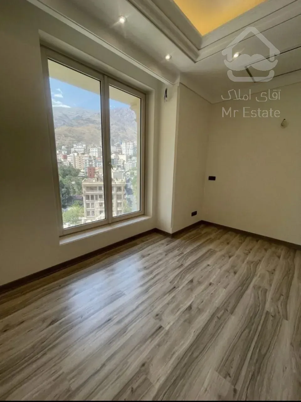 فروش آپارتمان 156 متری در زعفرانیه