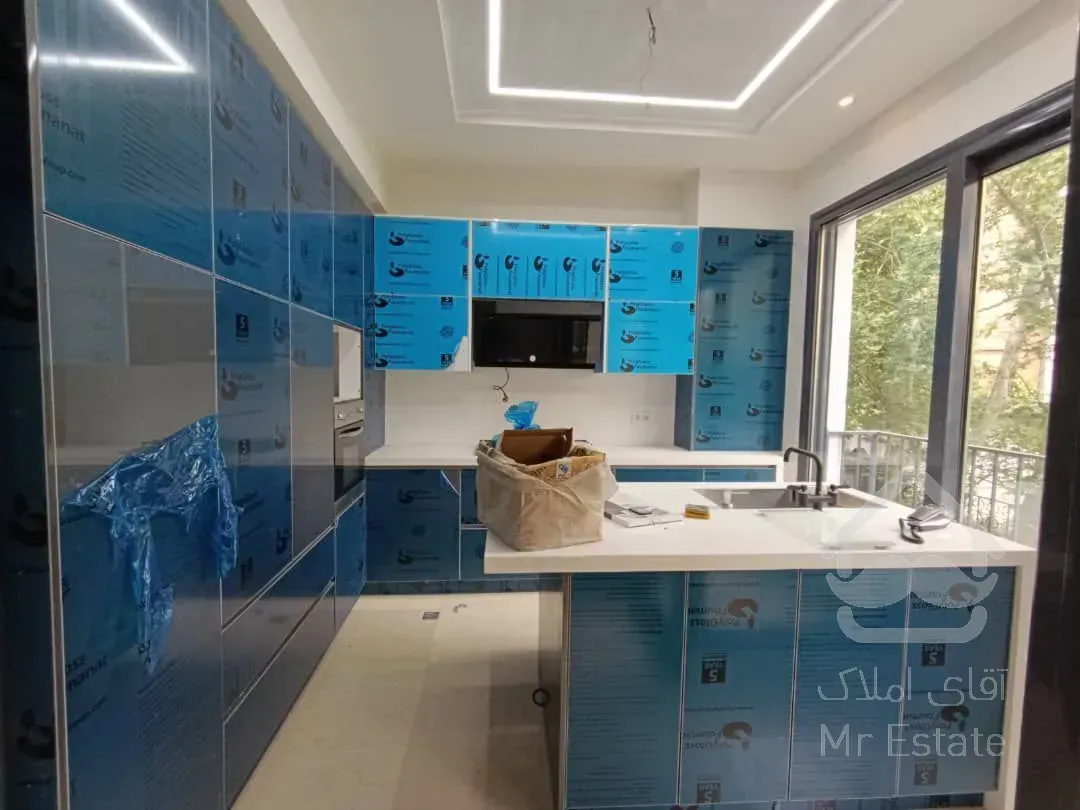 اجاره آپارتمان 215 متری در محمودیه