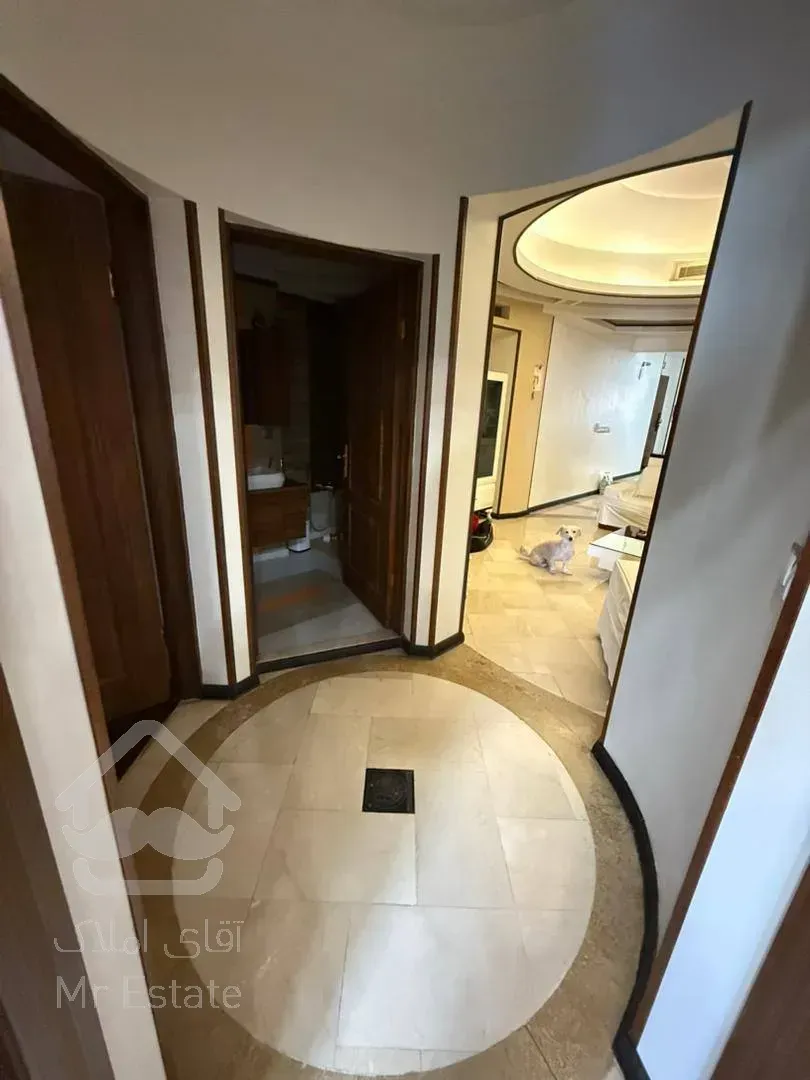 رهن آپارتمان 170 متری در زعفرانیه