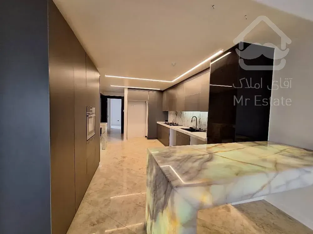 رهن آپارتمان 230 متری در زعفرانیه