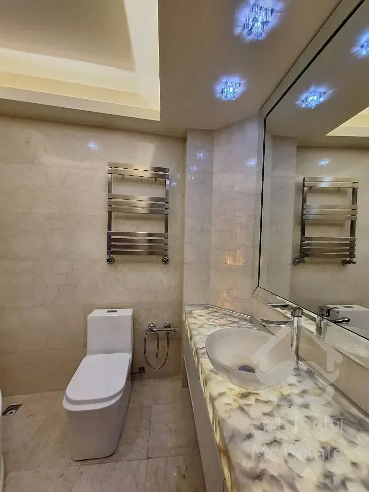 رهن آپارتمان 230 متری در زعفرانیه