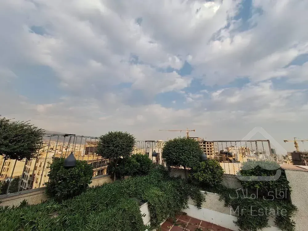 رهن آپارتمان 230 متری در زعفرانیه