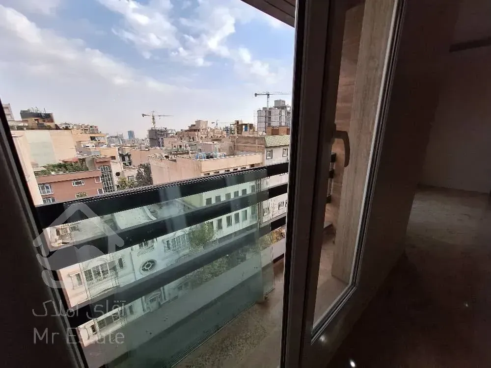 رهن آپارتمان 230 متری در زعفرانیه