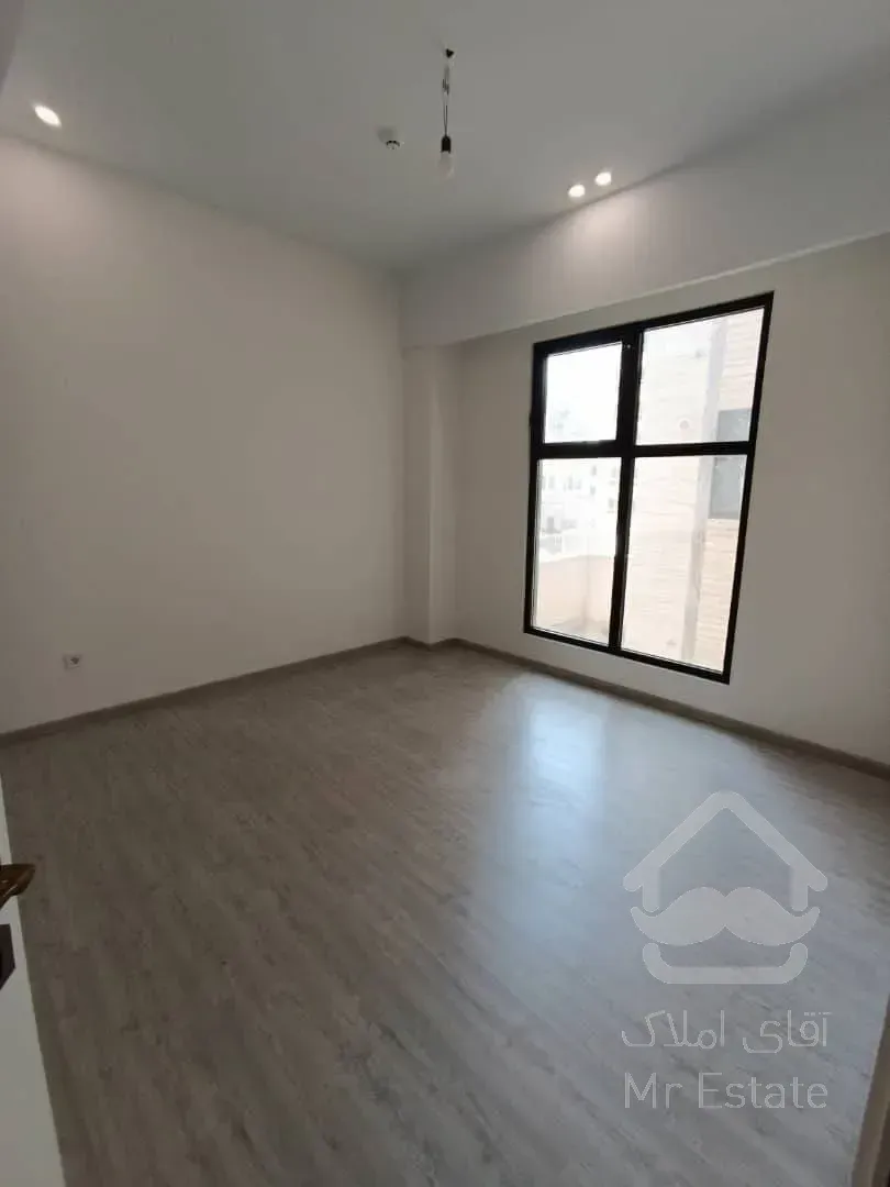 رهن آپارتمان 280 متری در ولنجک