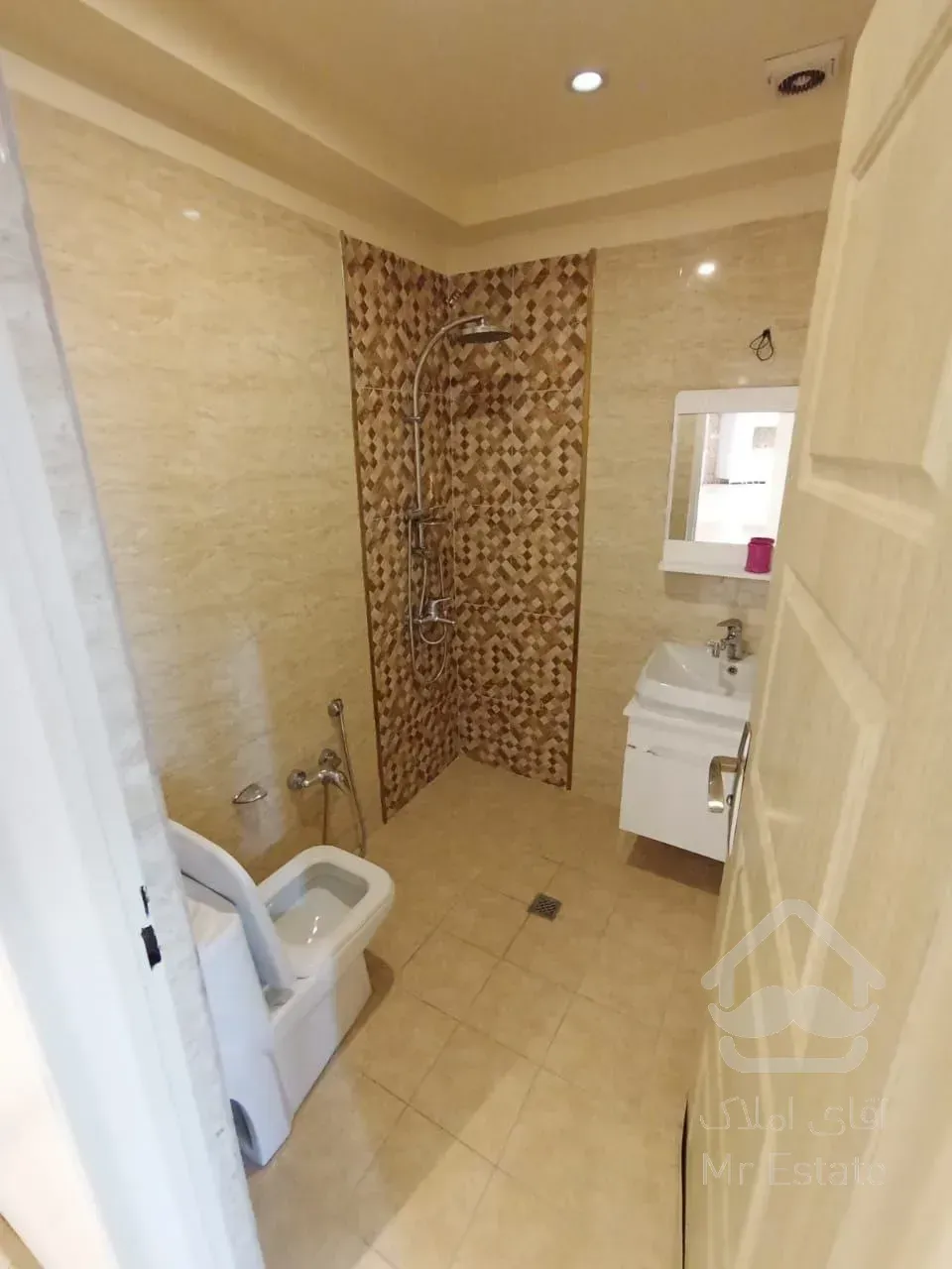 اجاره آپارتمان 150 متری در ولنجک