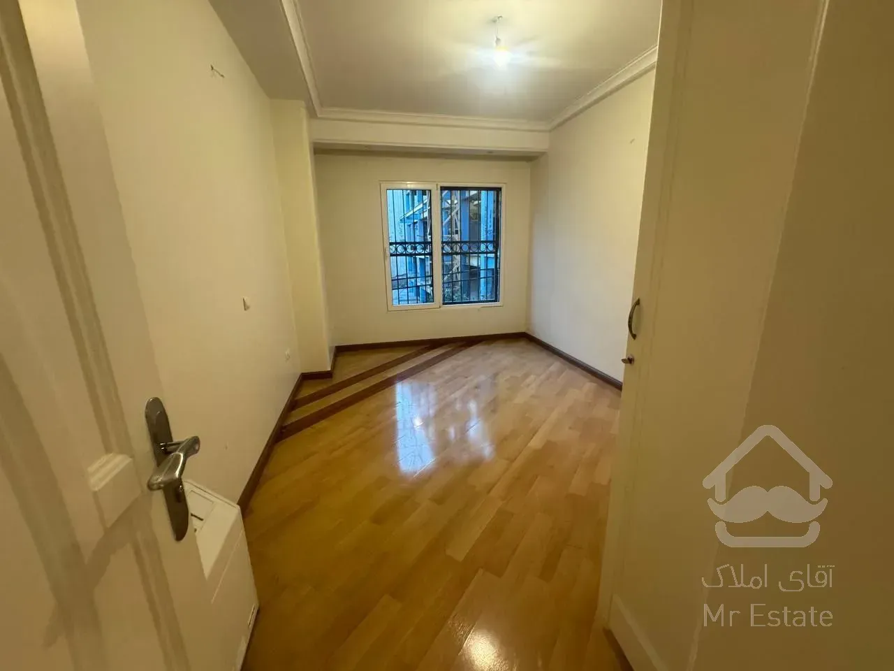 رهن آپارتمان 290 متری در ولنجک