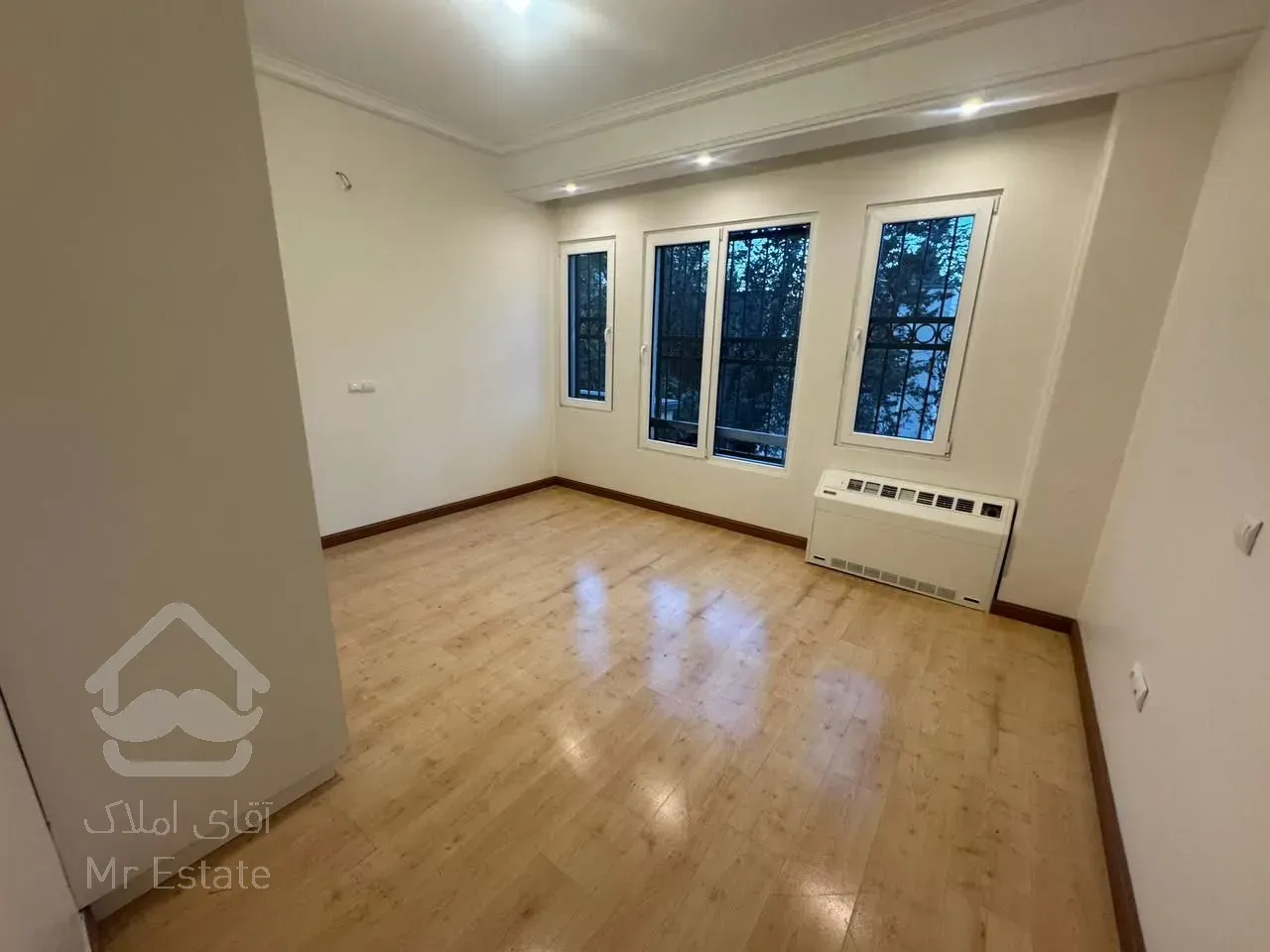 رهن آپارتمان 290 متری در ولنجک