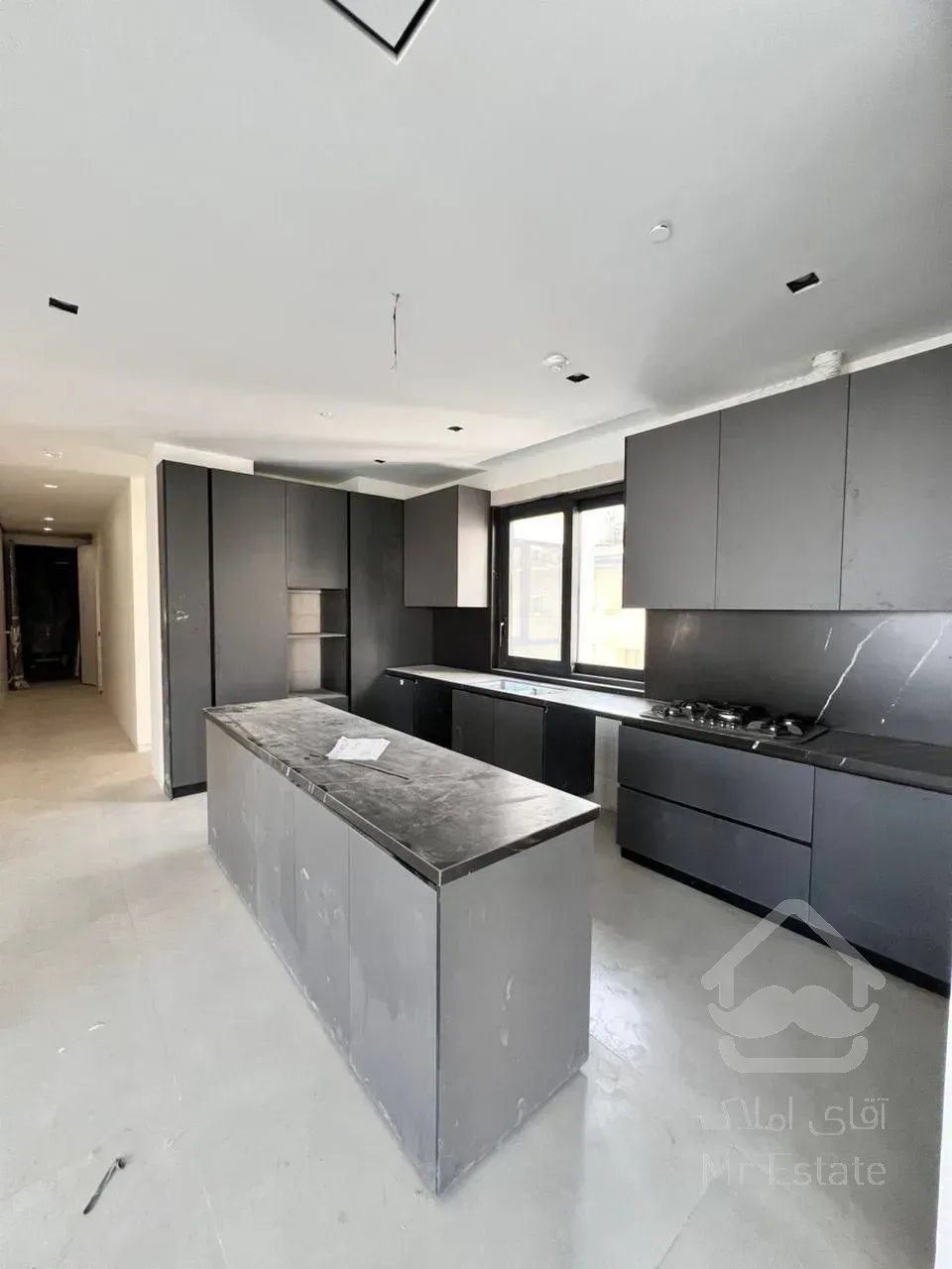 رهن آپارتمان 185 متری در ولنجک