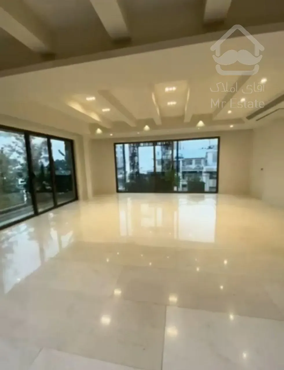 فروش آپارتمان 280 متری در درکه