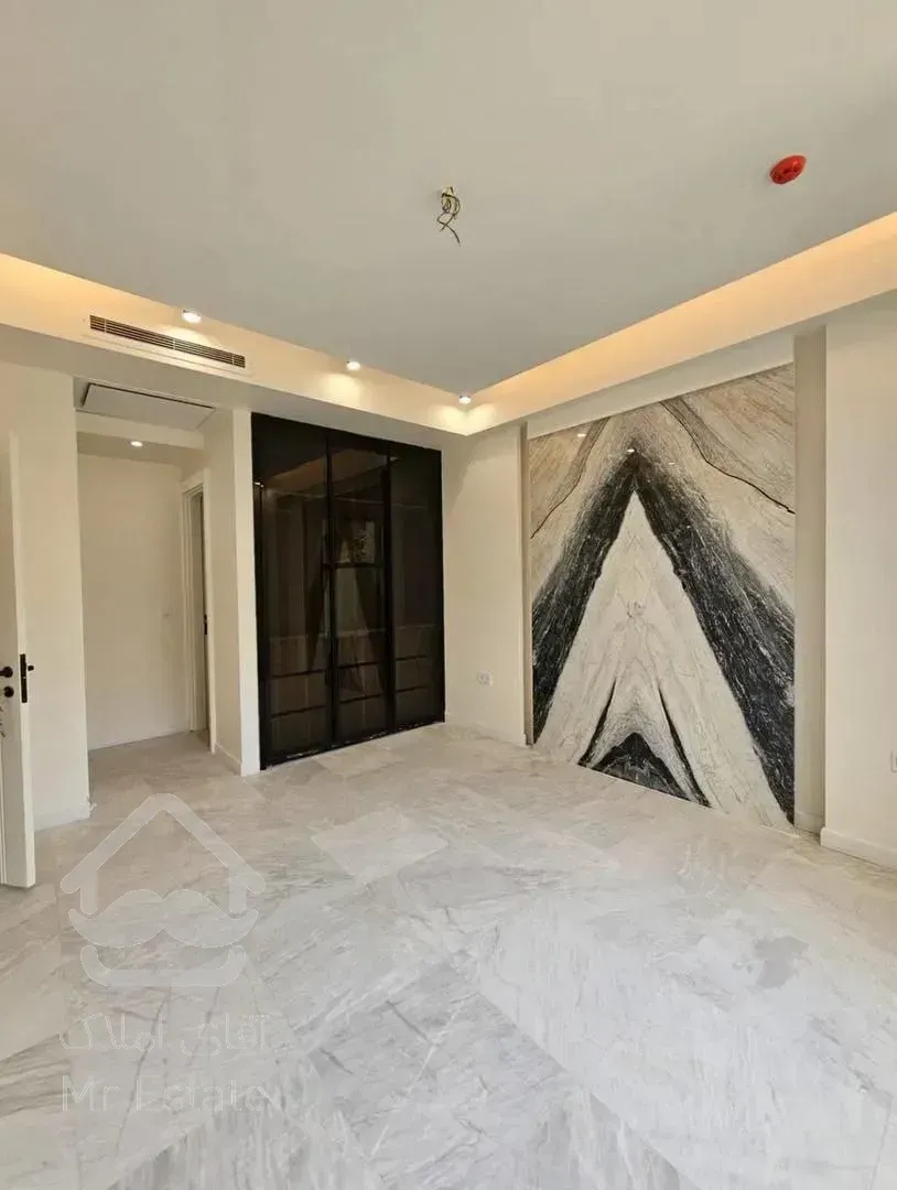 رهن آپارتمان 165 متری در زعفرانیه