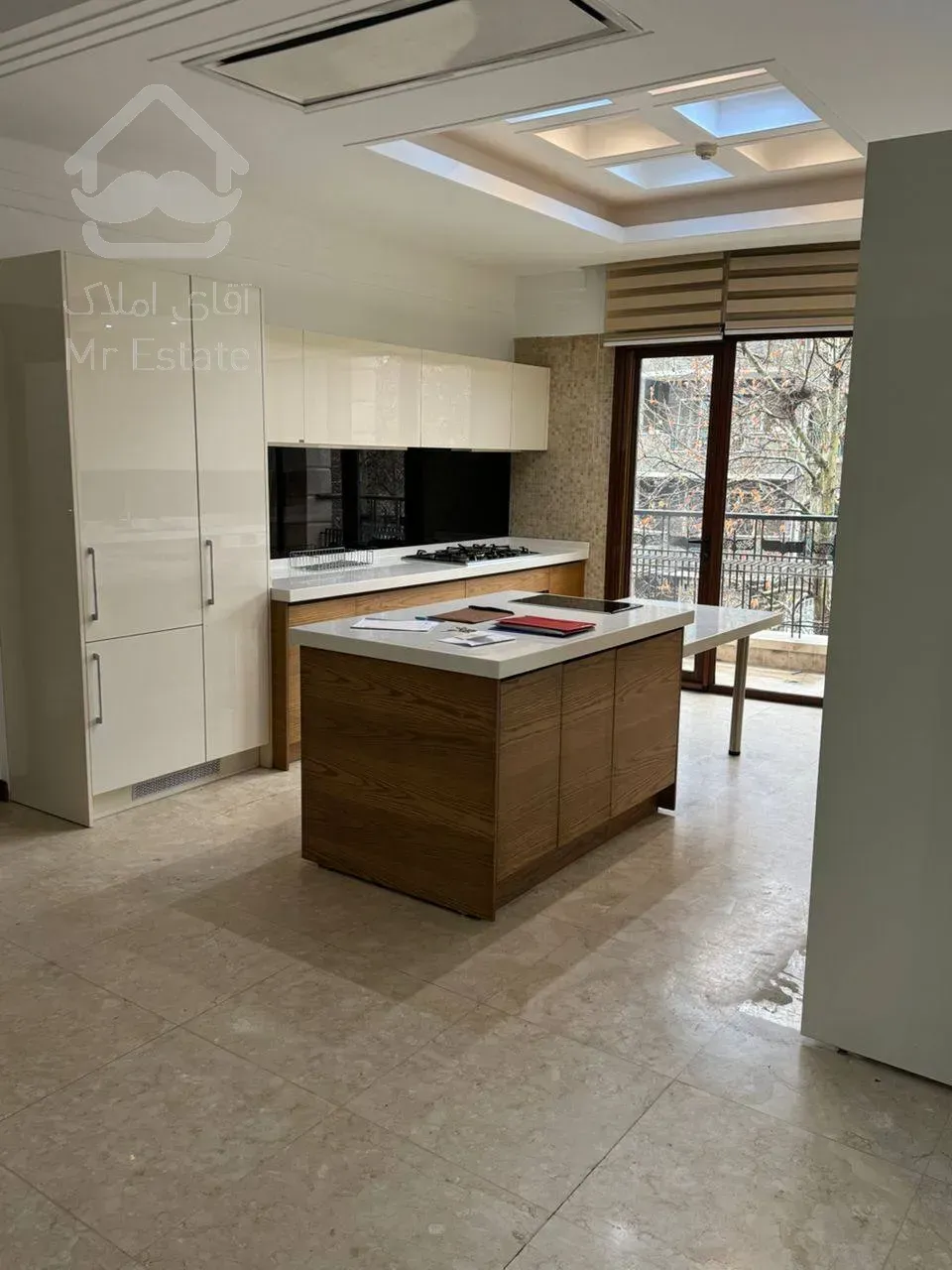 اجاره آپارتمان 200 متری در زعفرانیه