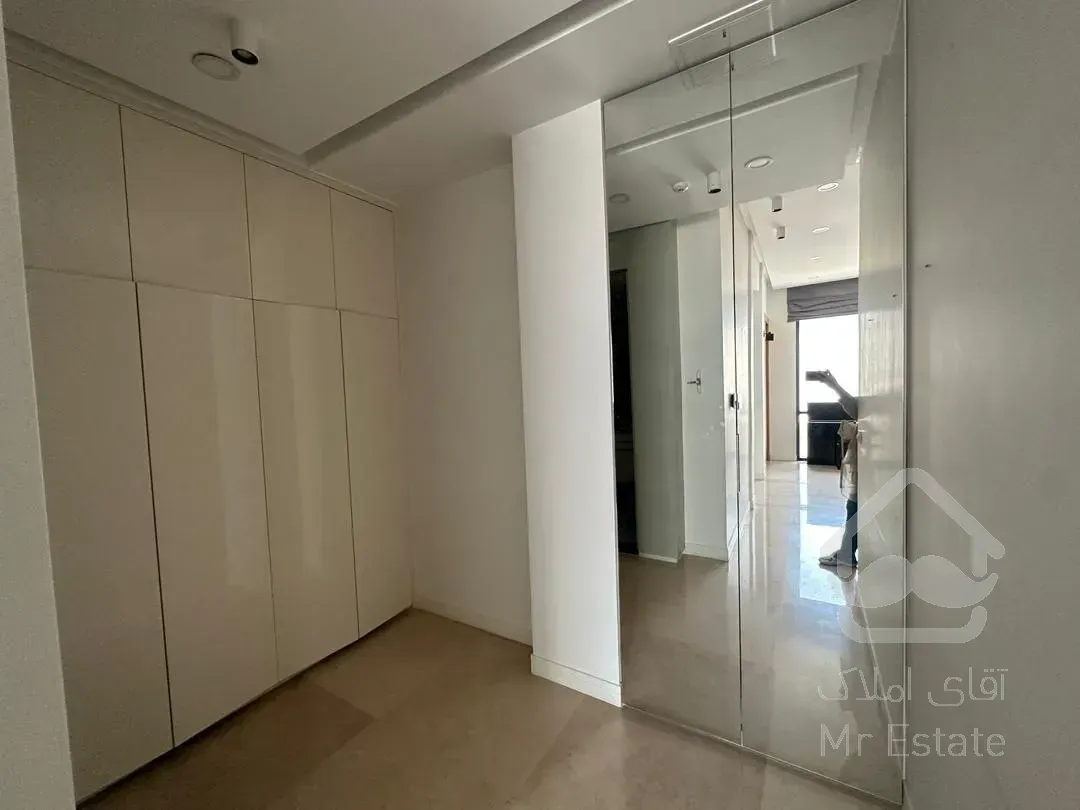 رهن آپارتمان 260 متری در زعفرانیه