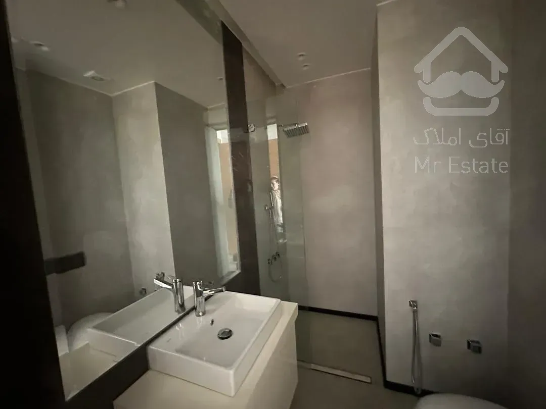 رهن آپارتمان 260 متری در زعفرانیه