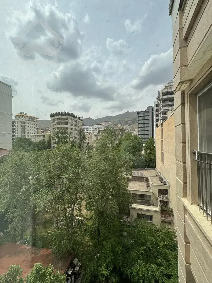 فروش آپارتمان 300 متری در زعفرانیه