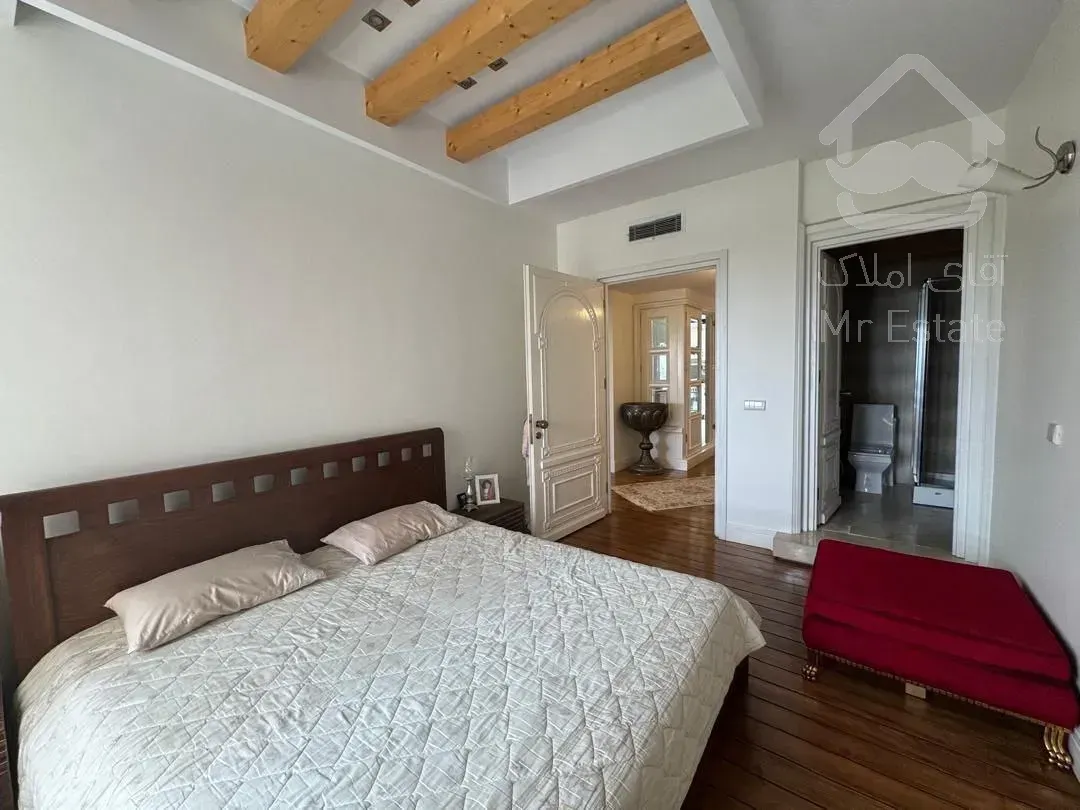 فروش آپارتمان 300 متری در زعفرانیه