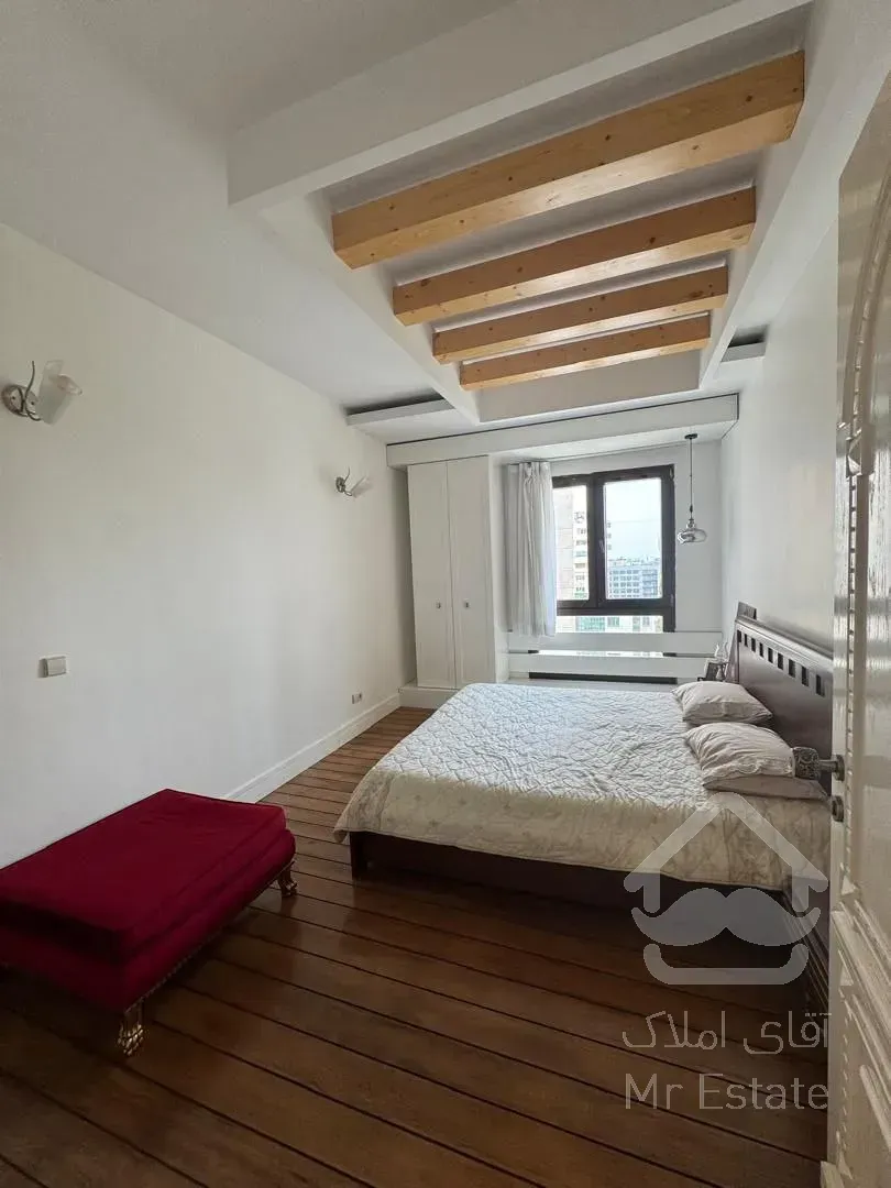 فروش آپارتمان 300 متری در زعفرانیه