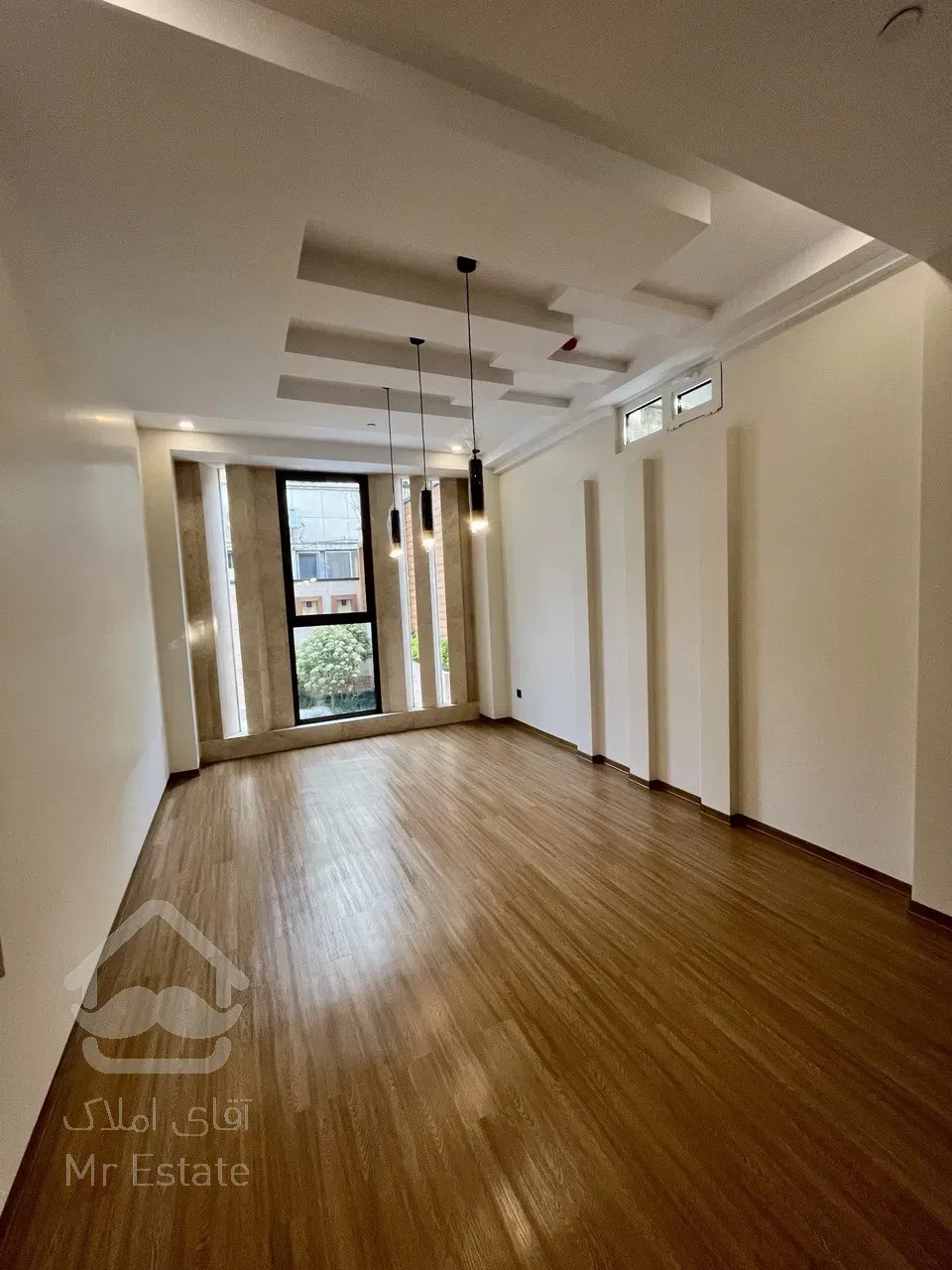 فروش آپارتمان 100 متری در زعفرانیه