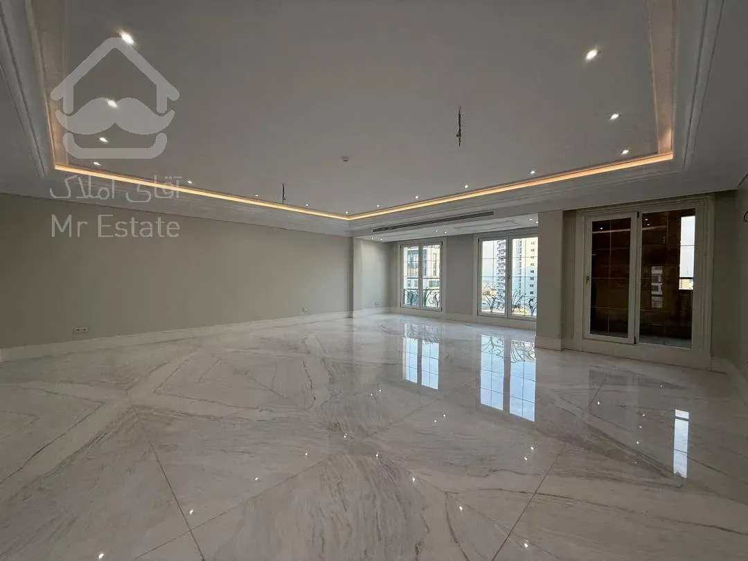 فروش آپارتمان 243 متری در محمودیه