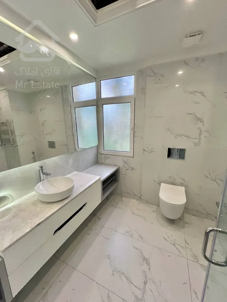 فروش آپارتمان 225 متری در زعفرانیه