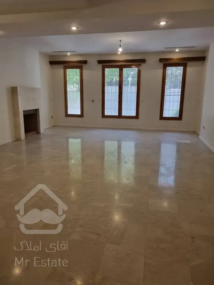 رهن آپارتمان 180 متری در محمودیه