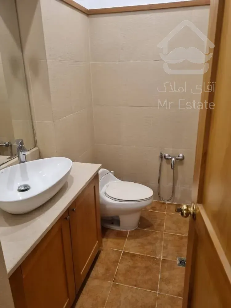 رهن آپارتمان 180 متری در محمودیه