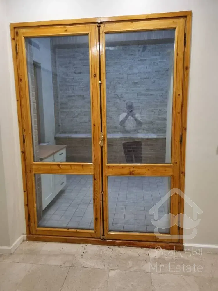 رهن آپارتمان 180 متری در محمودیه