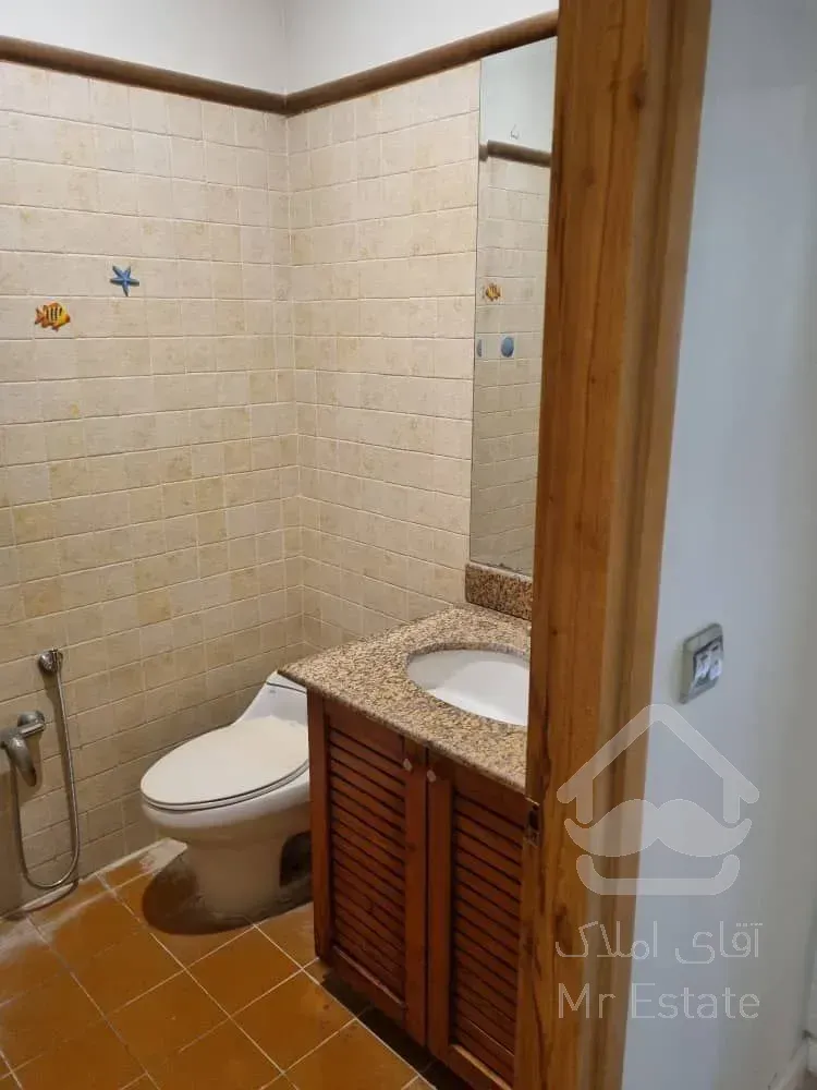 رهن آپارتمان 180 متری در محمودیه