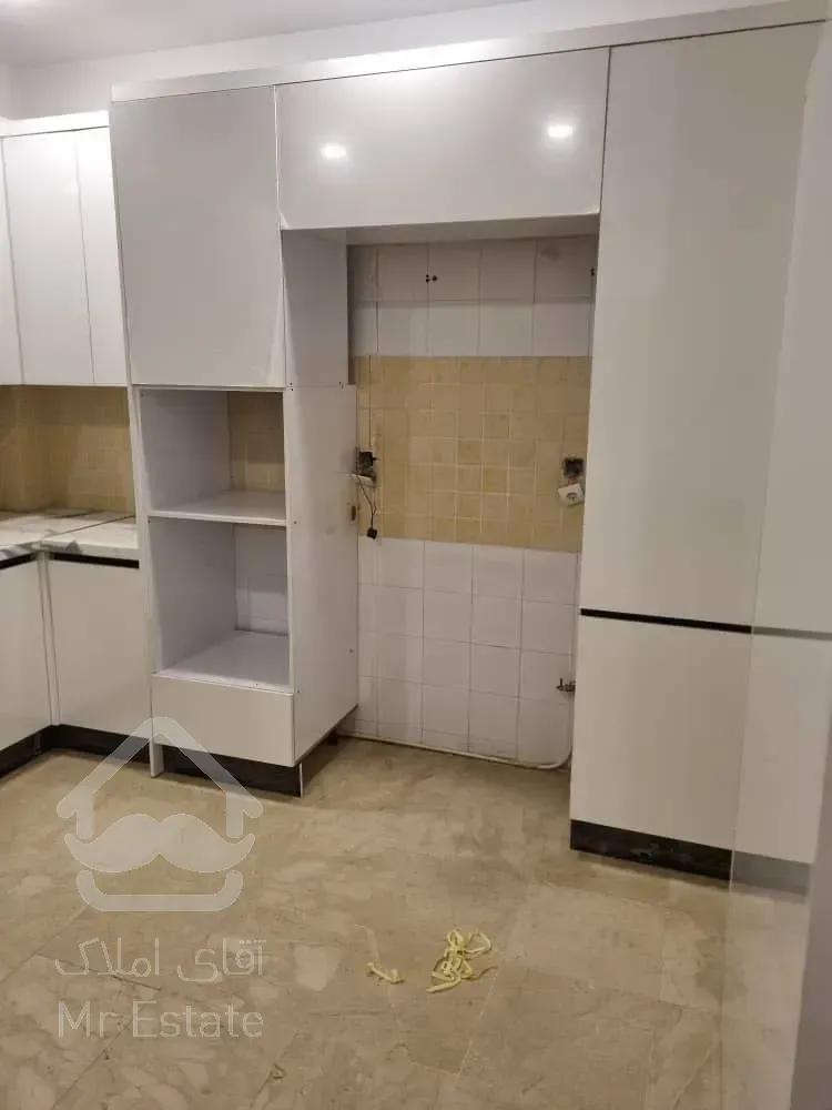 رهن آپارتمان 180 متری در محمودیه