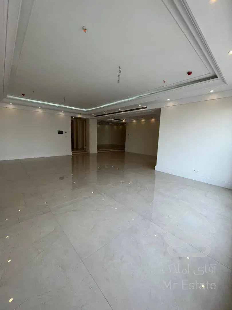 رهن آپارتمان 250 متری در ولنجک