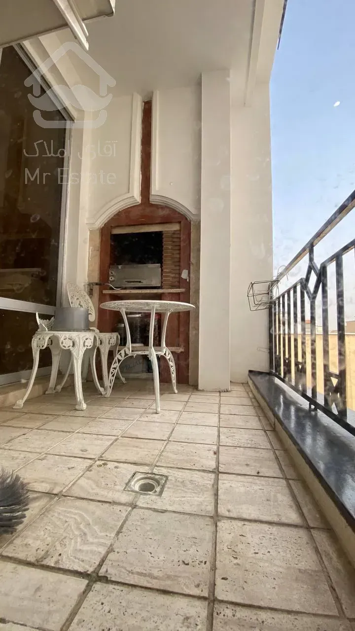 فروش آپارتمان 260 متری در زعفرانیه