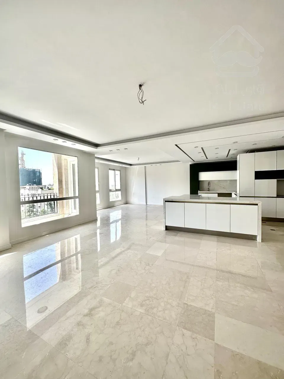 فروش آپارتمان 251 متری در زعفرانیه