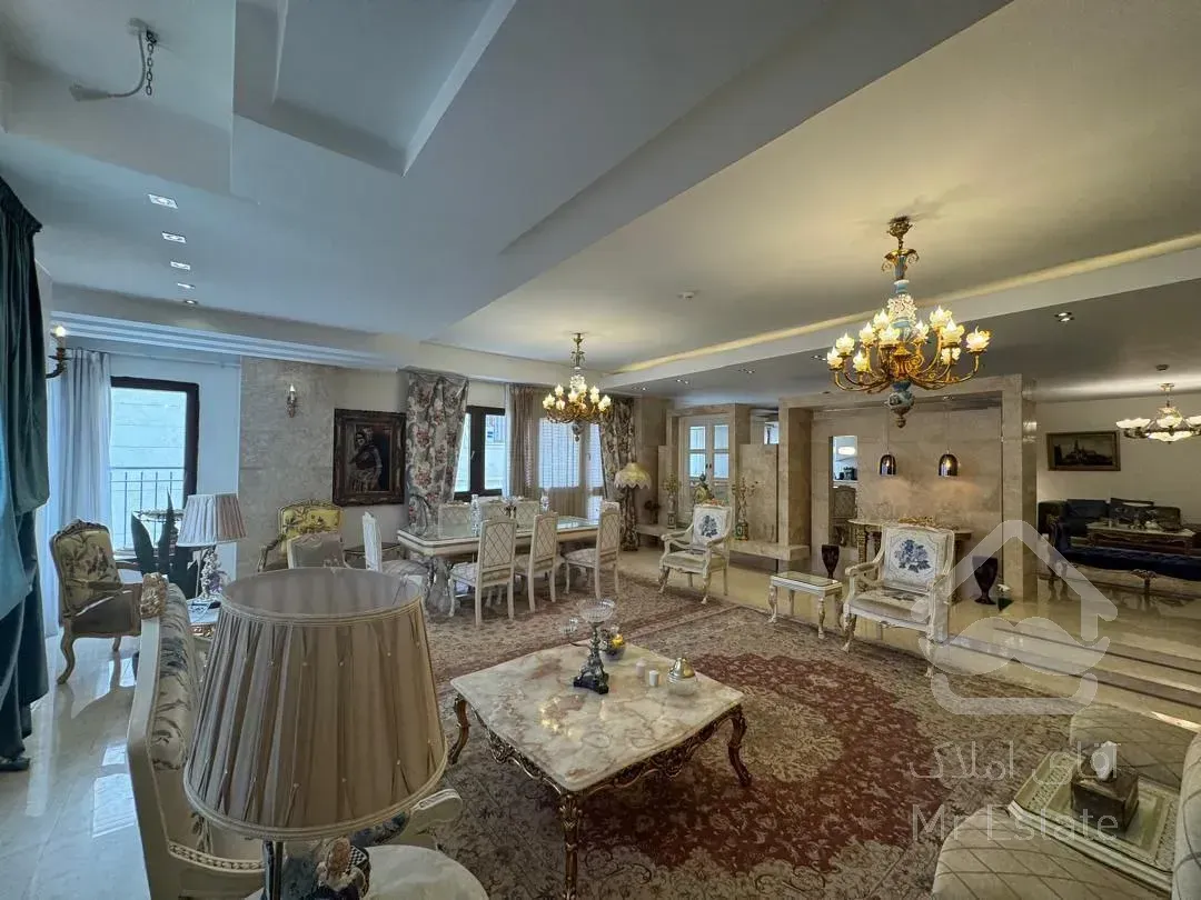 فروش آپارتمان 300 متری در زعفرانیه