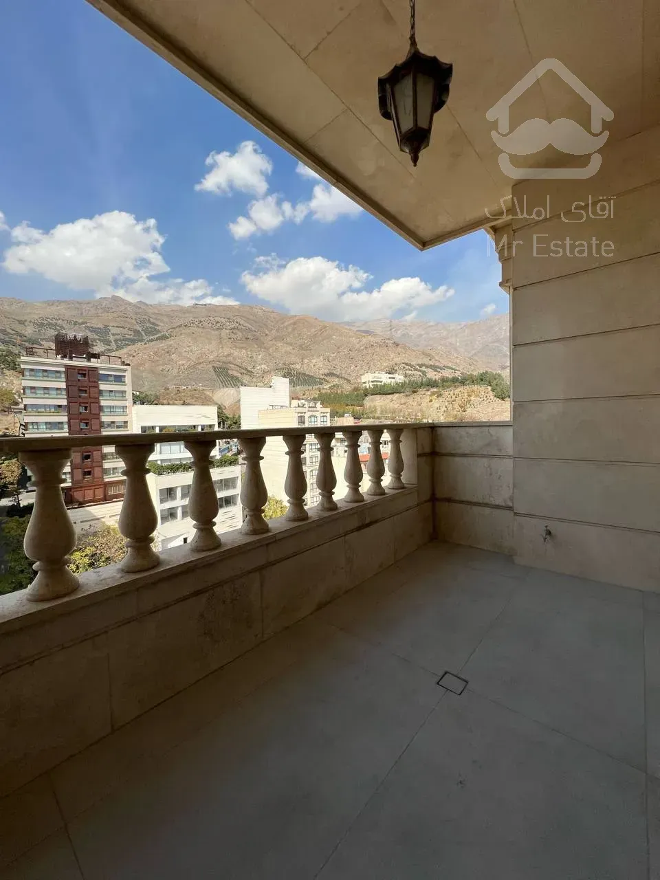 فروش آپارتمان 165 متری در زعفرانیه