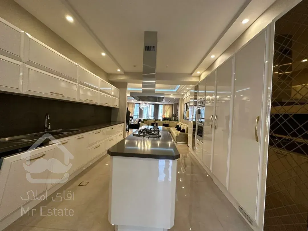 رهن آپارتمان 290 متری در ولنجک