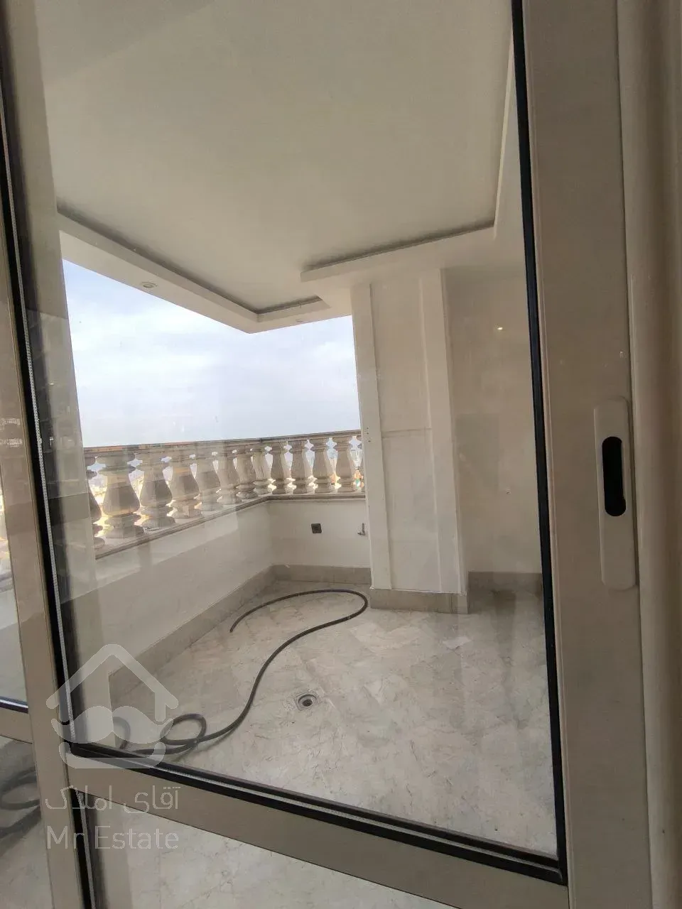 اجاره آپارتمان 370 متری در زعفرانیه