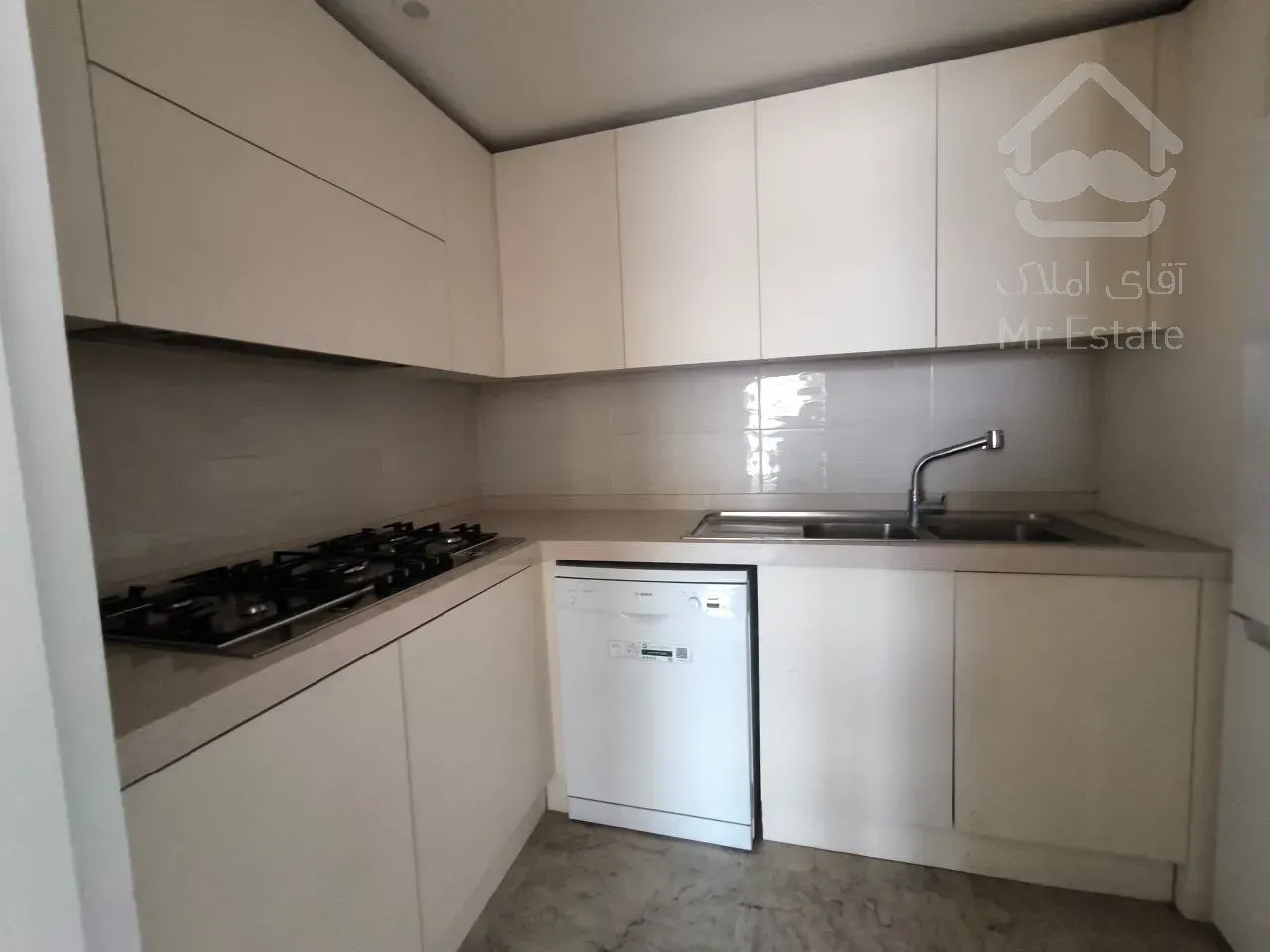 اجاره آپارتمان 370 متری در زعفرانیه