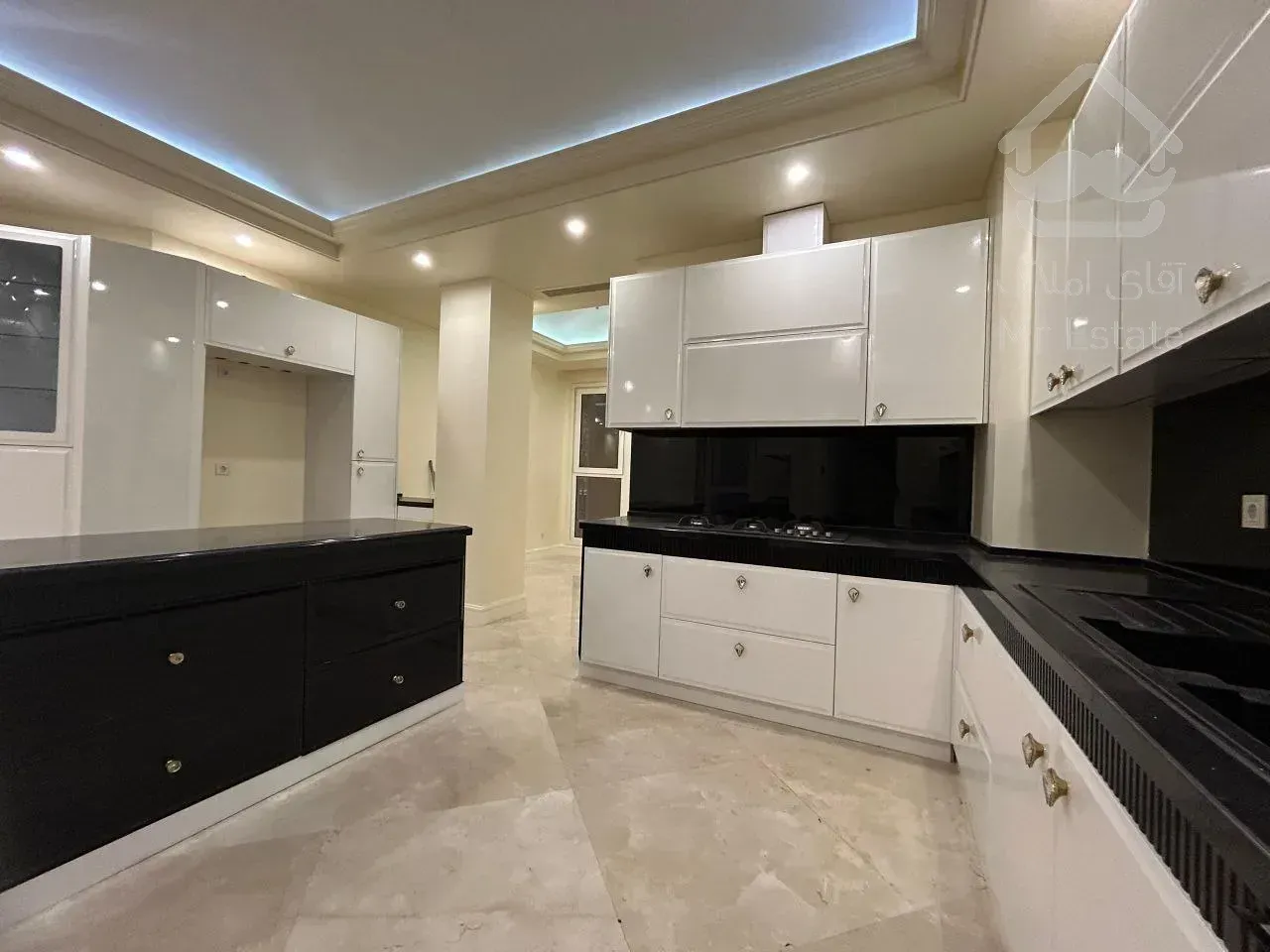 اجاره آپارتمان 340 متری در محمودیه