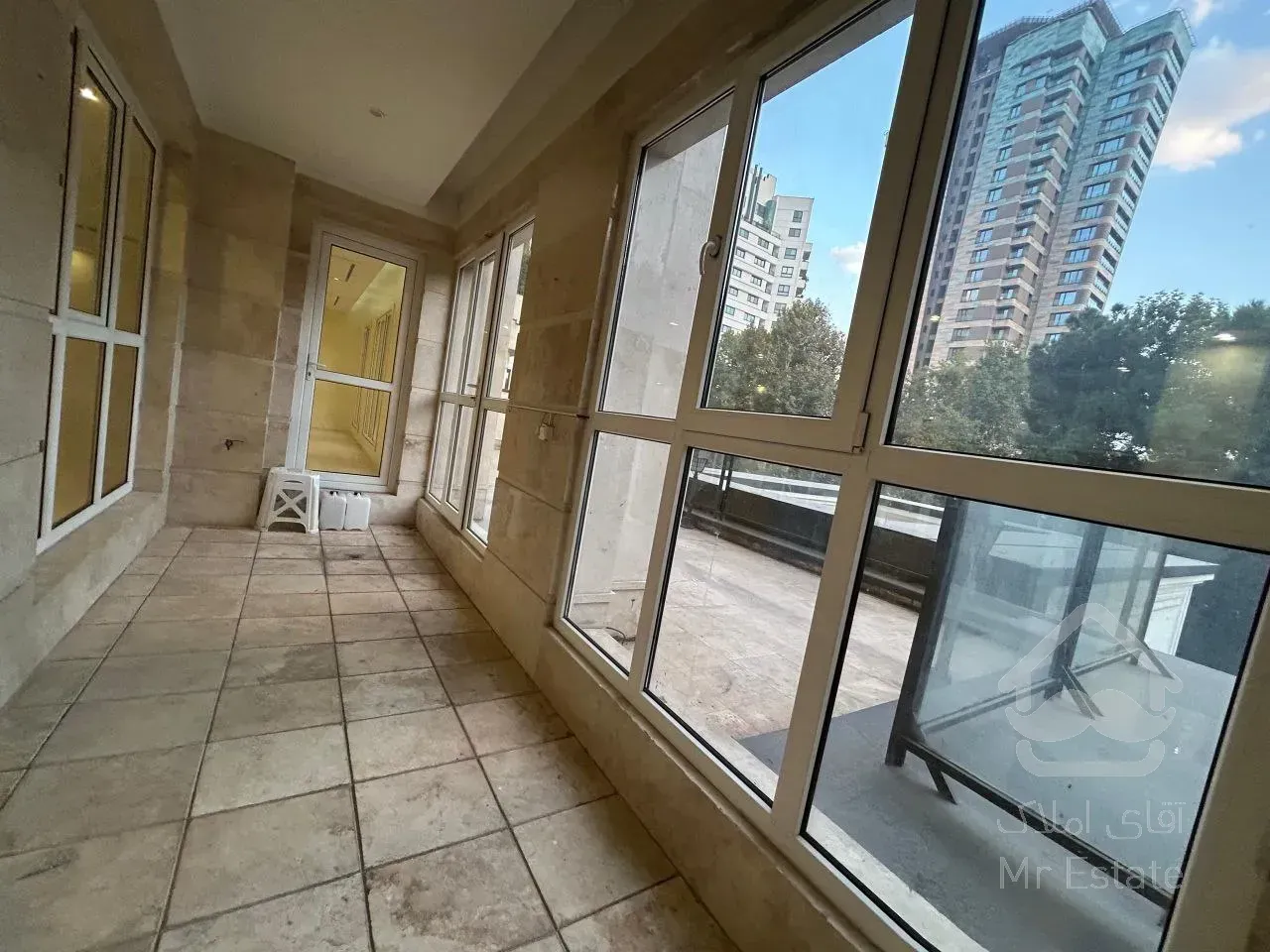 اجاره آپارتمان 340 متری در محمودیه