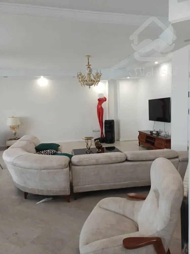 رهن آپارتمان 140 متری در زعفرانیه