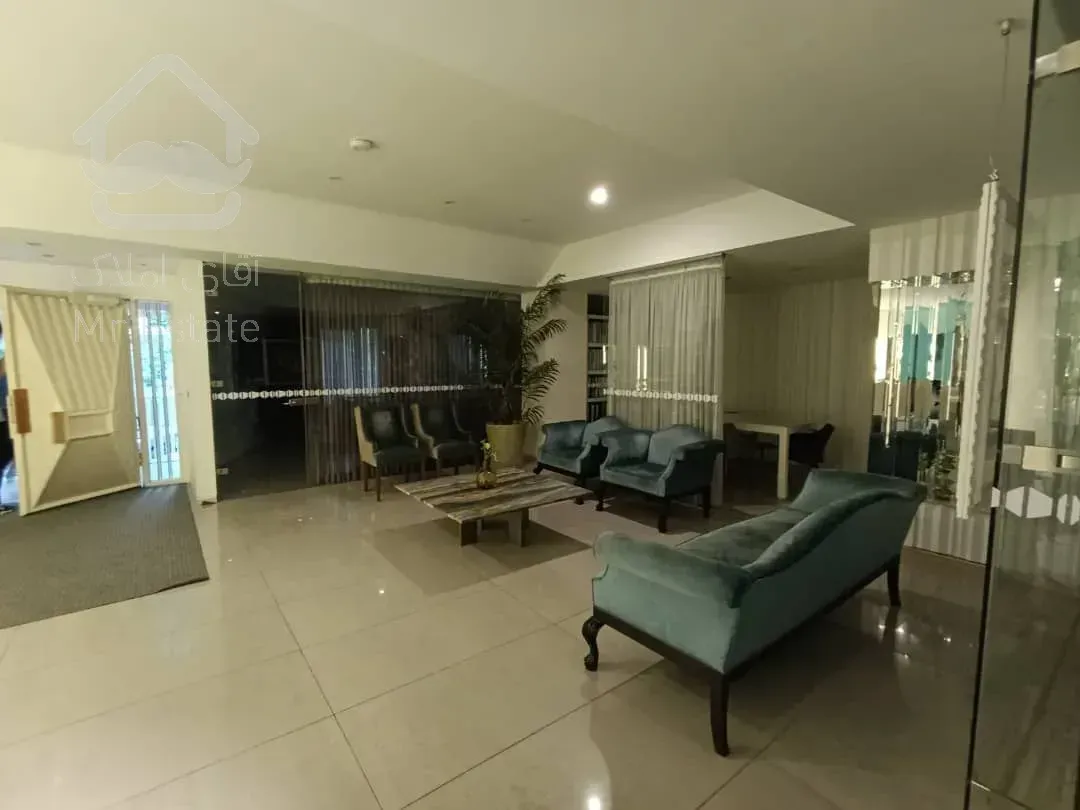 رهن آپارتمان 185 متری در زعفرانیه