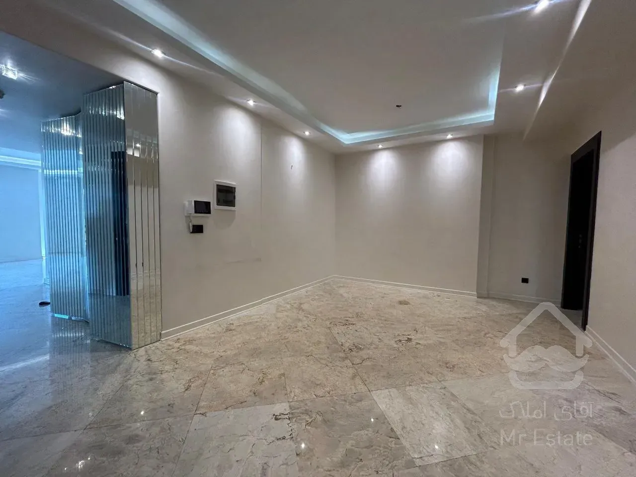 رهن آپارتمان 230 متری در زعفرانیه