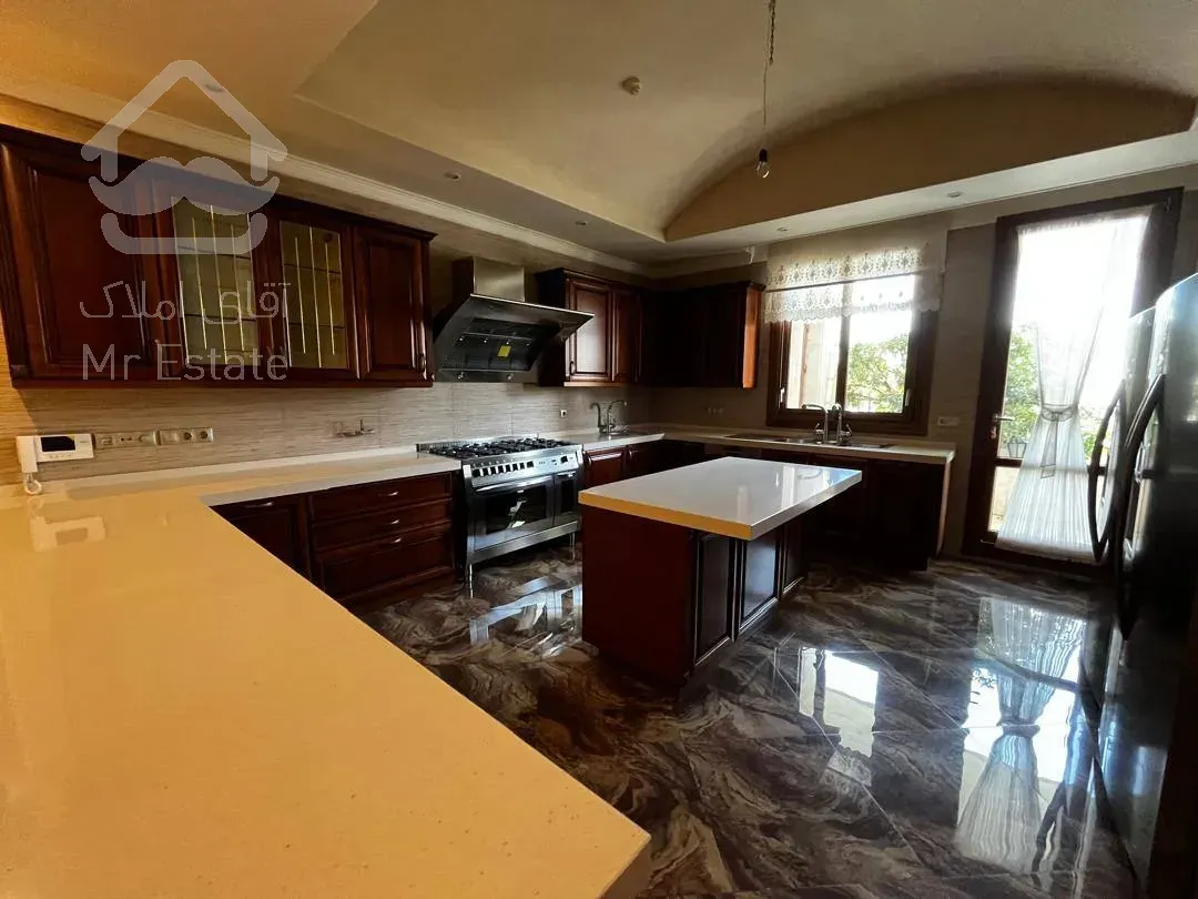 رهن آپارتمان 350 متری در زعفرانیه