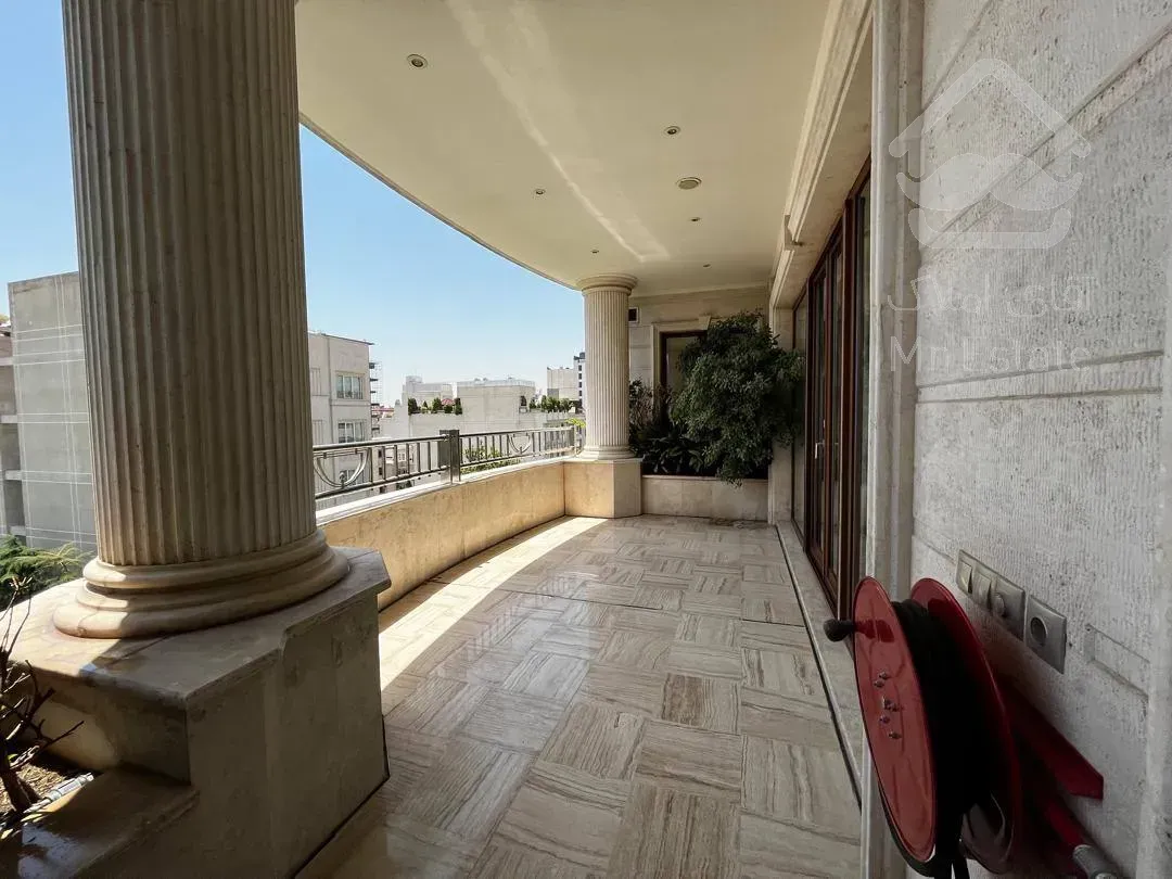 رهن آپارتمان 350 متری در زعفرانیه