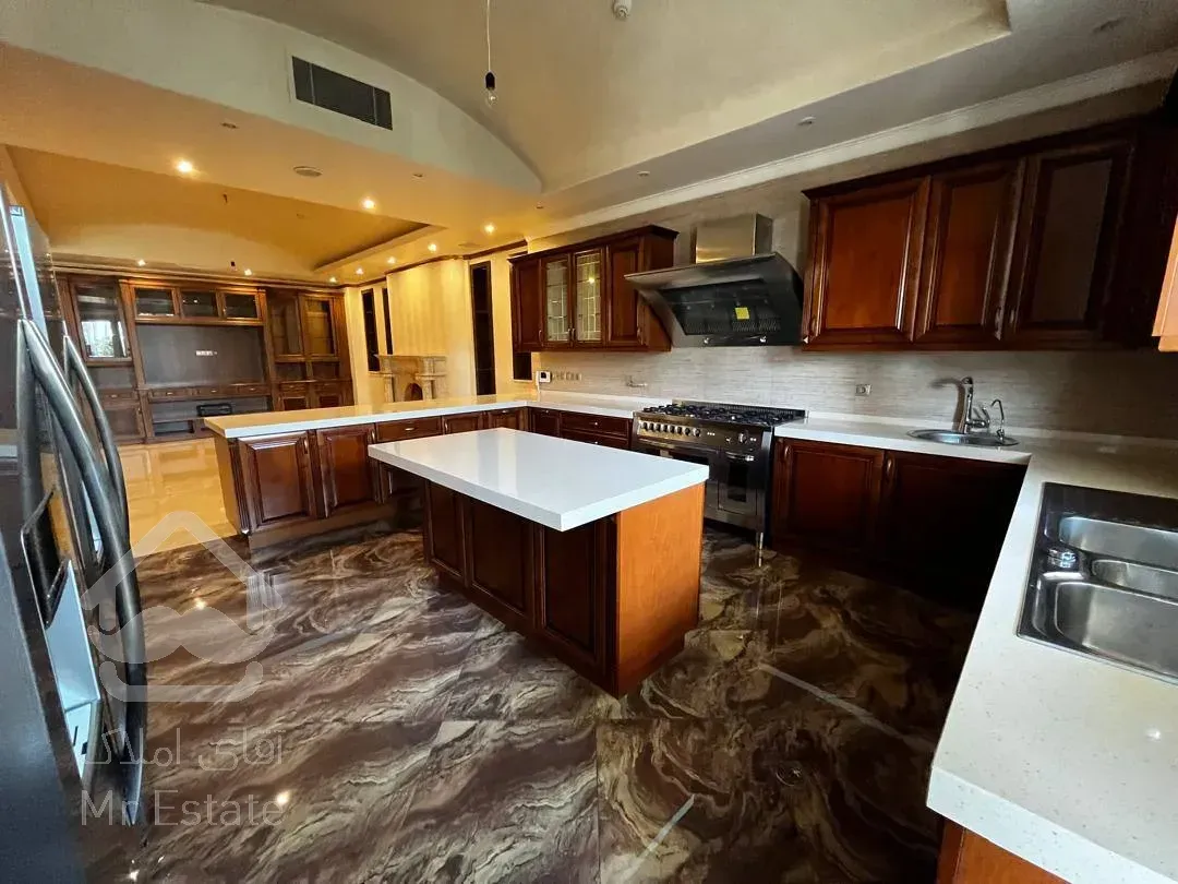 رهن آپارتمان 350 متری در زعفرانیه