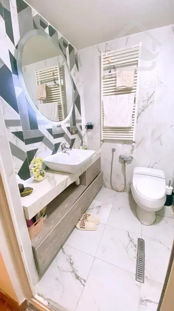 رهن آپارتمان 280 متری در زعفرانیه