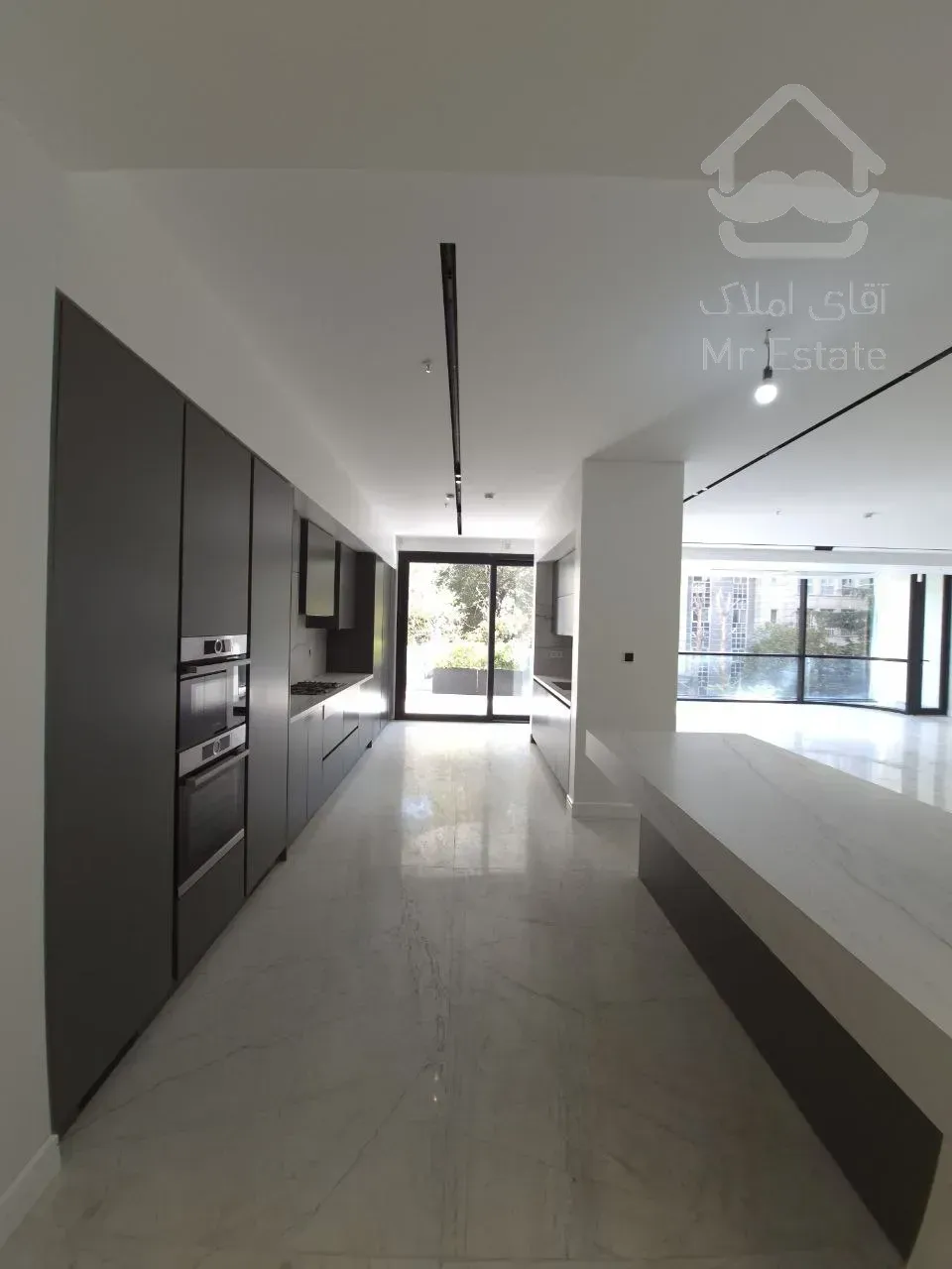 رهن آپارتمان 340 متری در فرشته