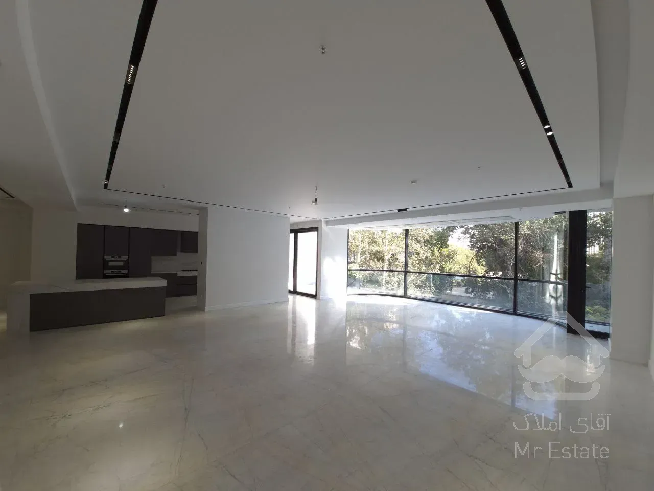 رهن آپارتمان 340 متری در فرشته