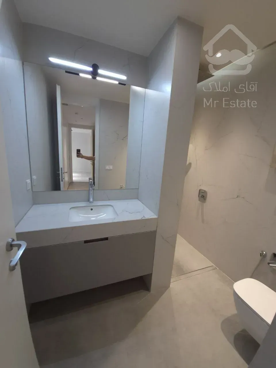 رهن آپارتمان 340 متری در فرشته